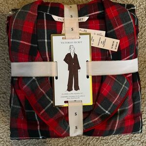 Victoria’s Secret Red/Green/Black Plaid Flannel PJ Set, Size S, New w/Tags! (NWT
